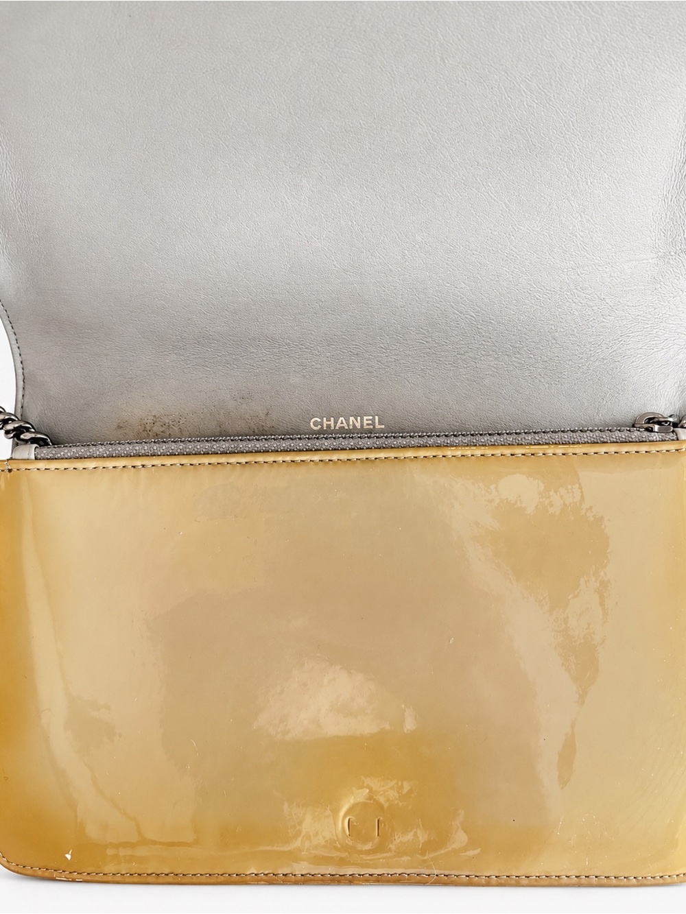 Chanel Boy Wallet on Chain WOC Patent Leather Sample Piece - Picture 4 of 12